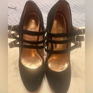 Anne Michelle Black Stiletto Heels